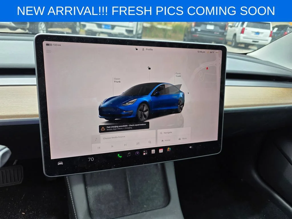 Used 2023  Tesla RWD image 10