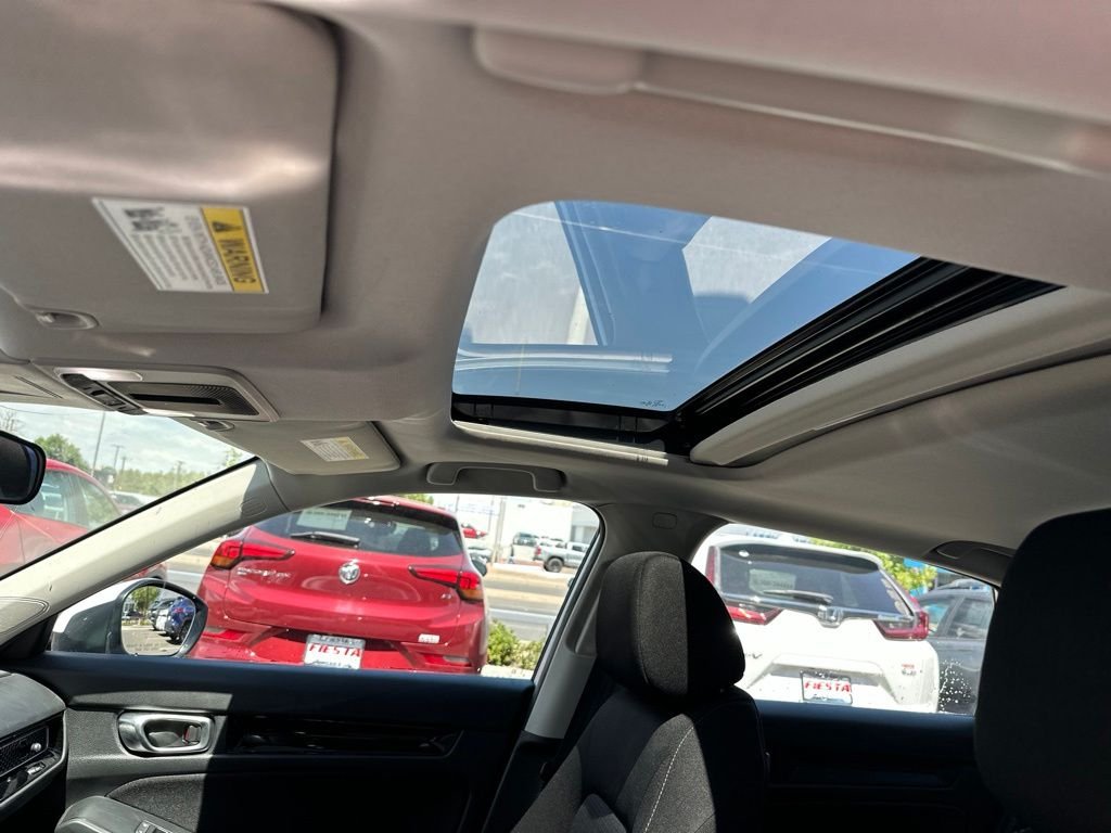 Used 2024  Honda EX image 16
