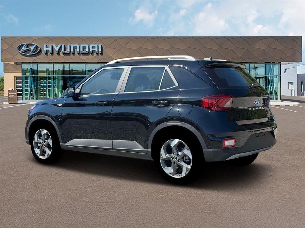 New 2026 Black Hyundai SEL image 4