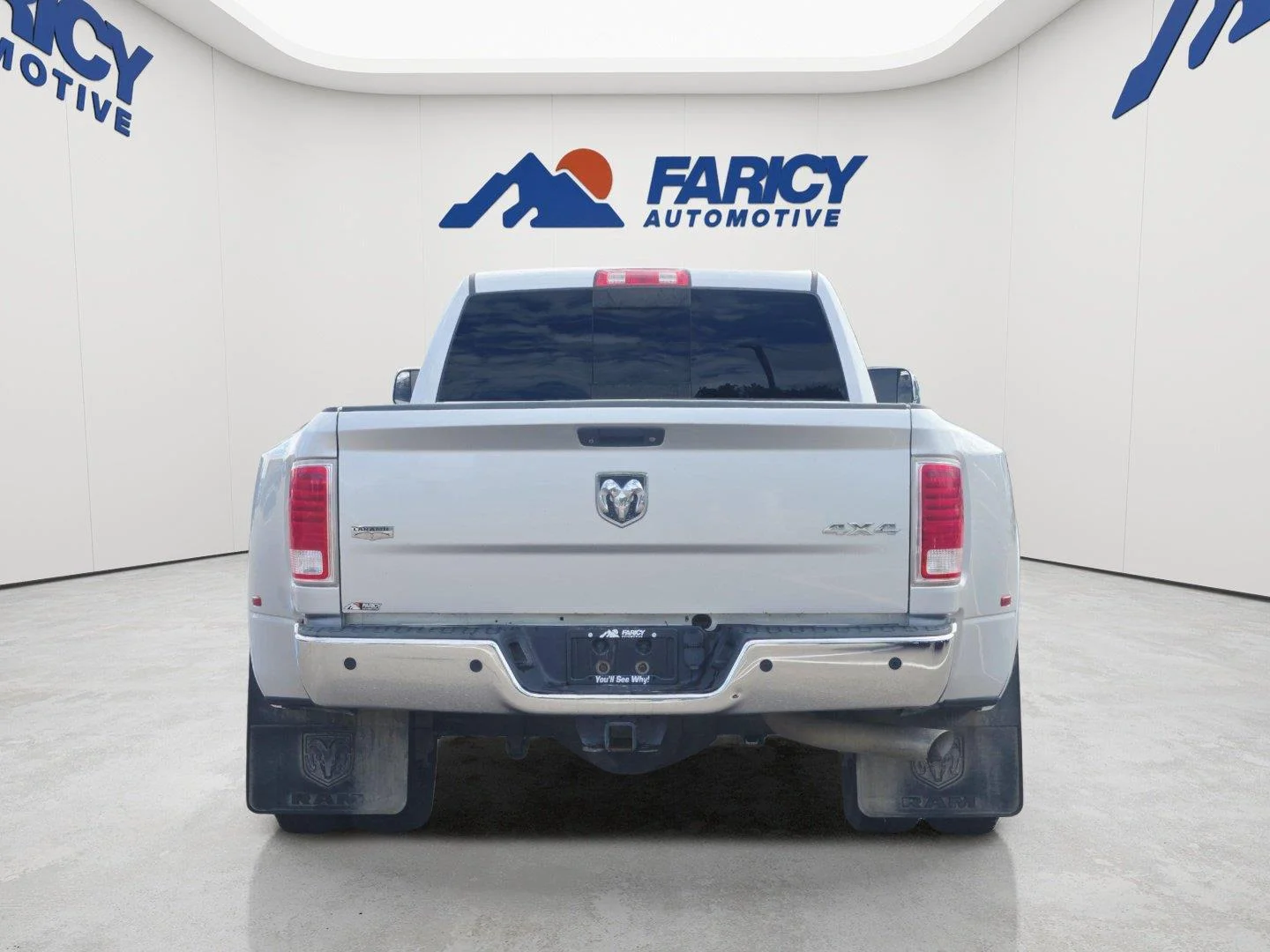 Used 2014 Bright Silver Metallic Clearcoat Ram Laramie image 6
