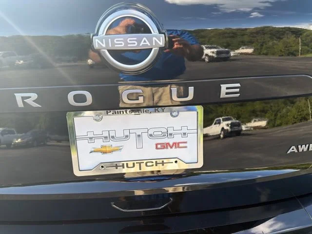 Used 2026 Black Nissan SV image 17