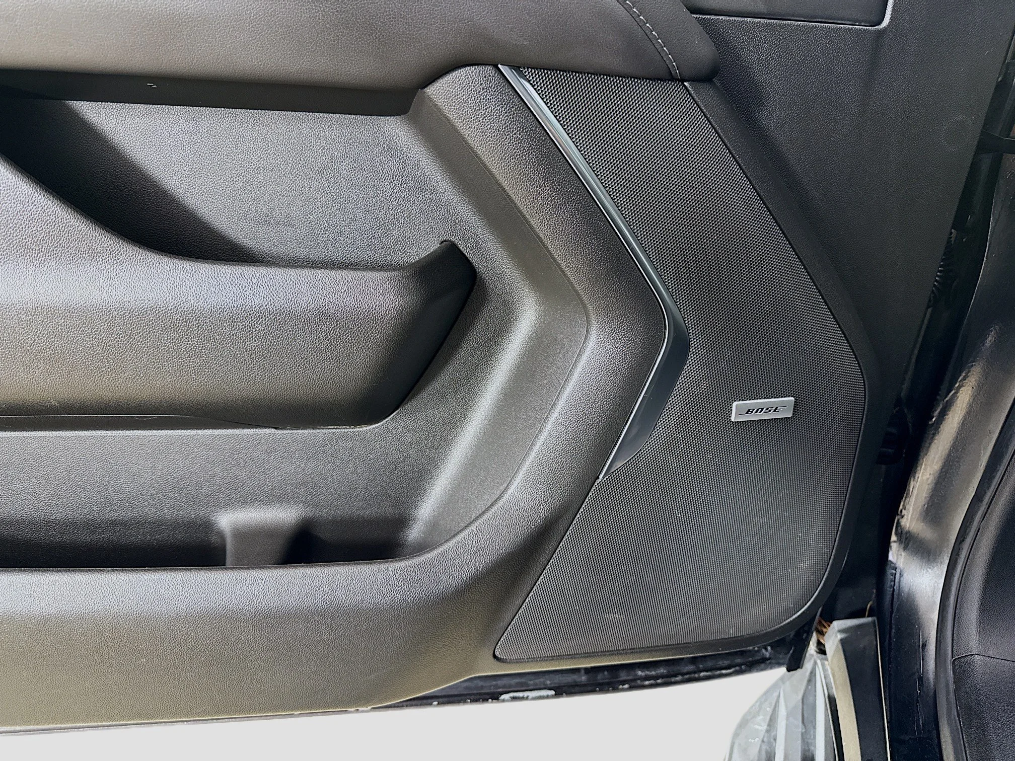 Used 2023 Sterling Gray Metallic Chevrolet LT image 21