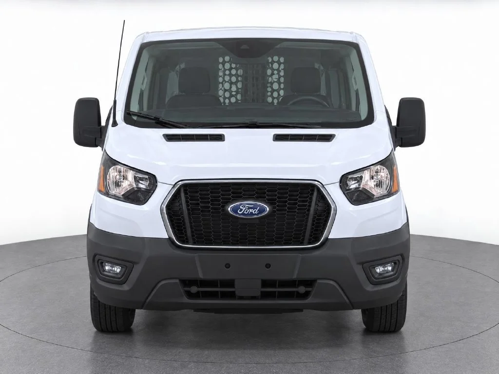 Used 2025 White Ford Base image 5