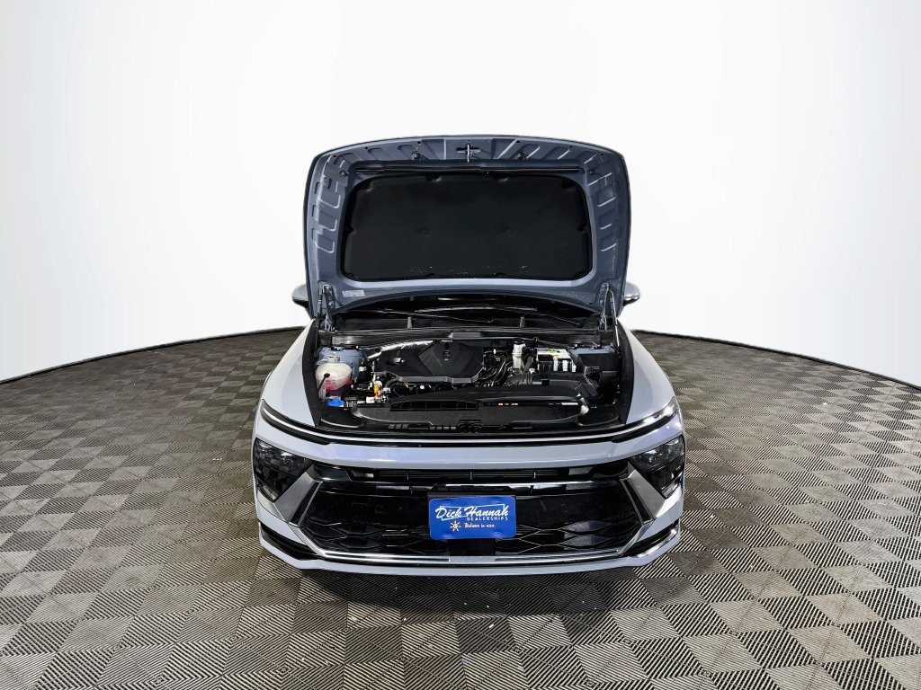 Used 2025 Blue Hyundai SEL image 21