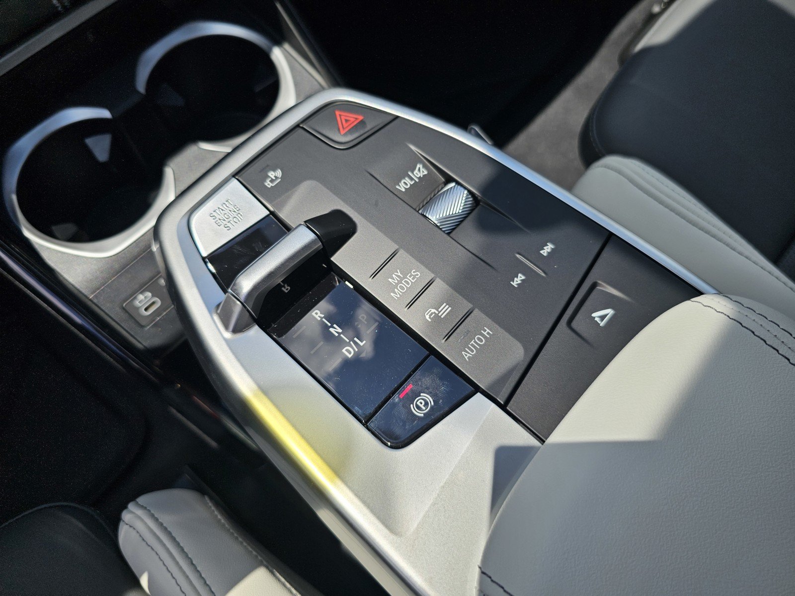 2026 BMW X1 28i - Photo 24