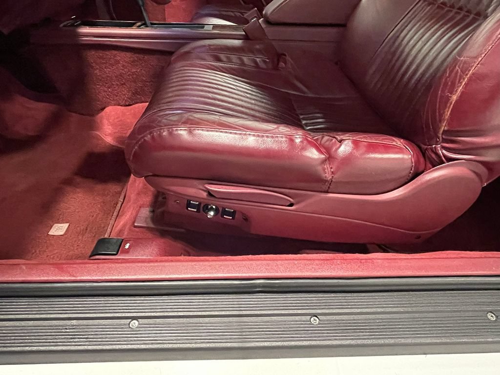Used 1991  Buick Custom image 56