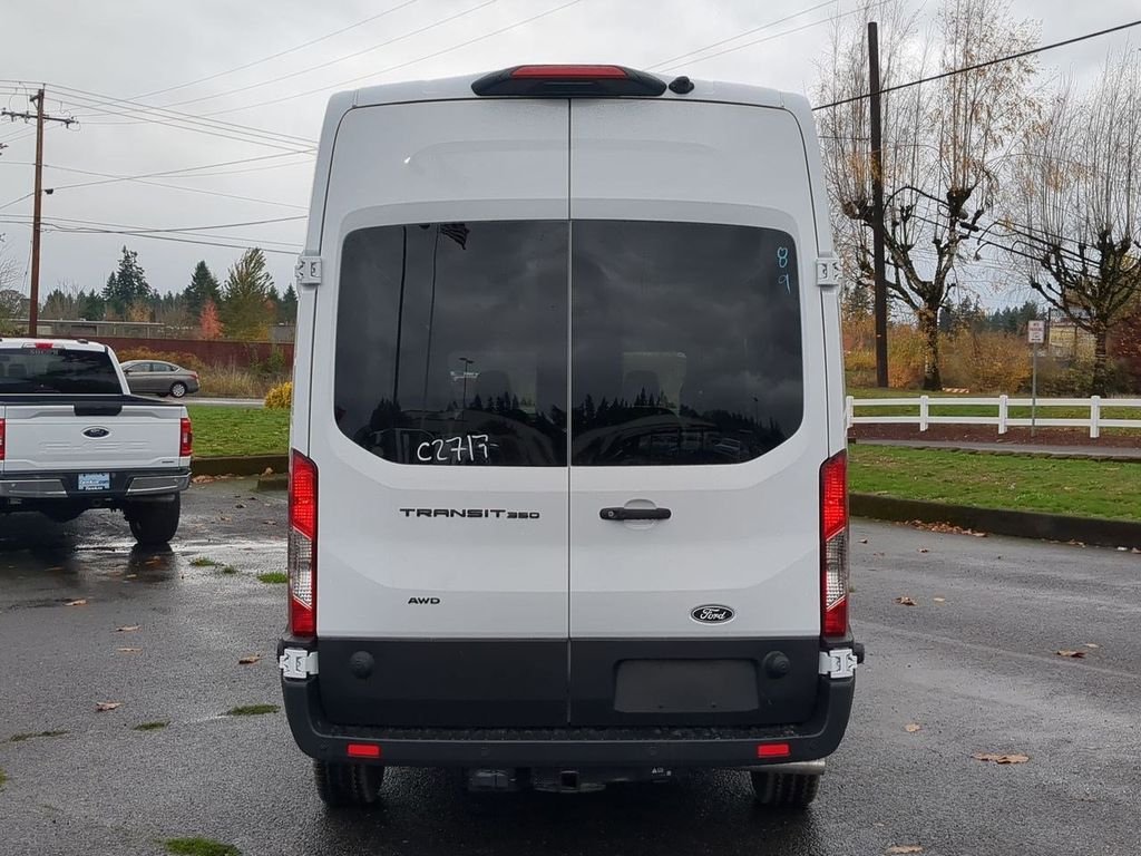 New 2026 Oxford White Ford Cargo Van image 36