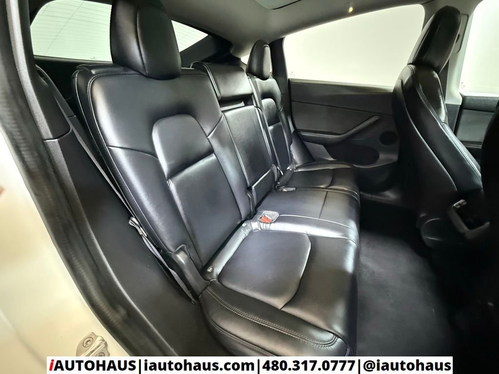2020 Tesla Model Y Long Range - Photo 14