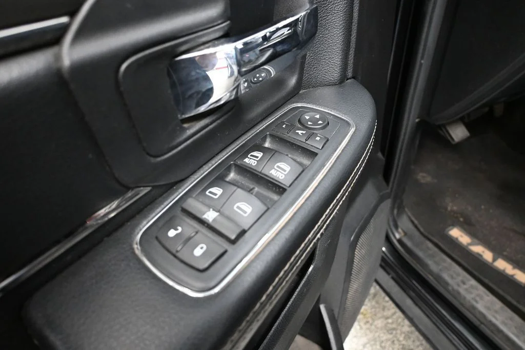 Used 2016 Black Ram Sport image 15