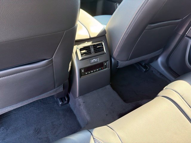 New 2026 Platinum Quartz Metallic Mazda 3.3 Turbo Preferred AWD image 8