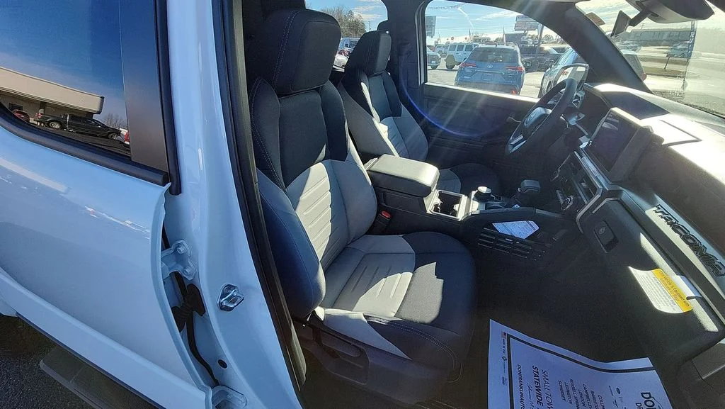 2026 Toyota Tacoma TRD Off Road - Photo 28