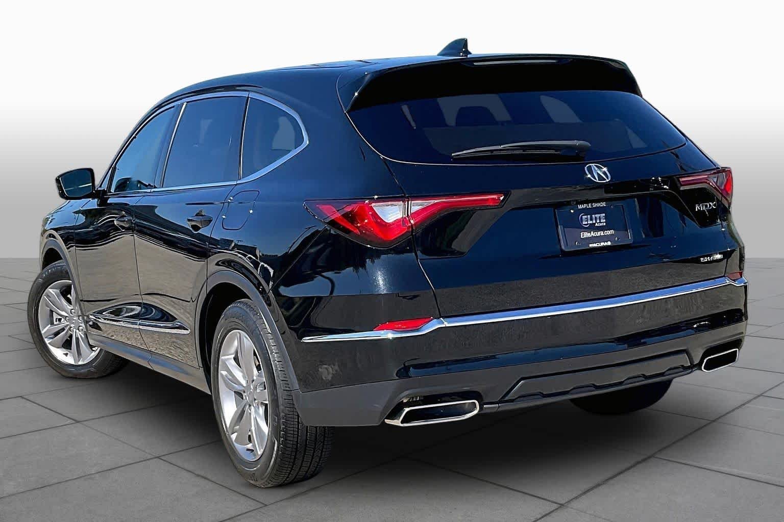 Used 2024 Majestic Black Pearl Acura  image 12
