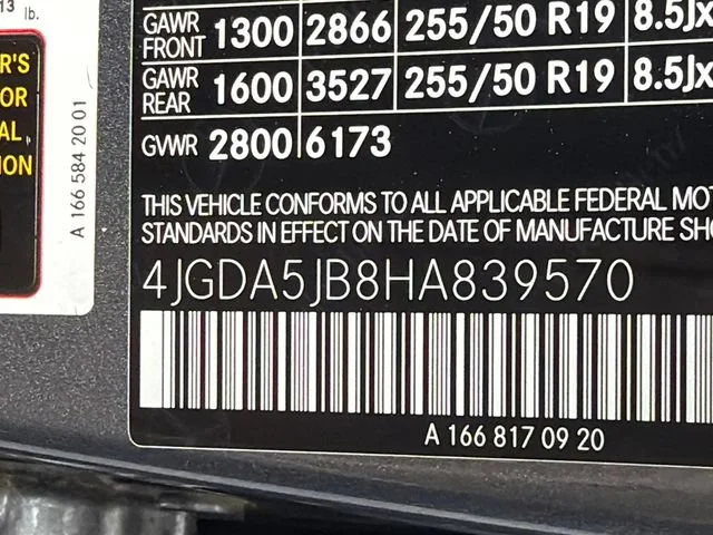 Used 2017 Gray Mercedes-Benz GLE 350 image 33