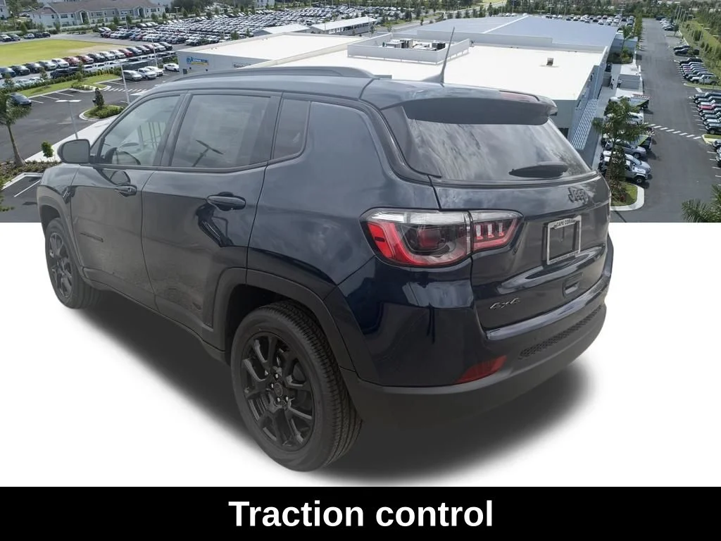 New 2026 Fathom Blue Pearl-Coat Exterior Paint Jeep Altitude image 5