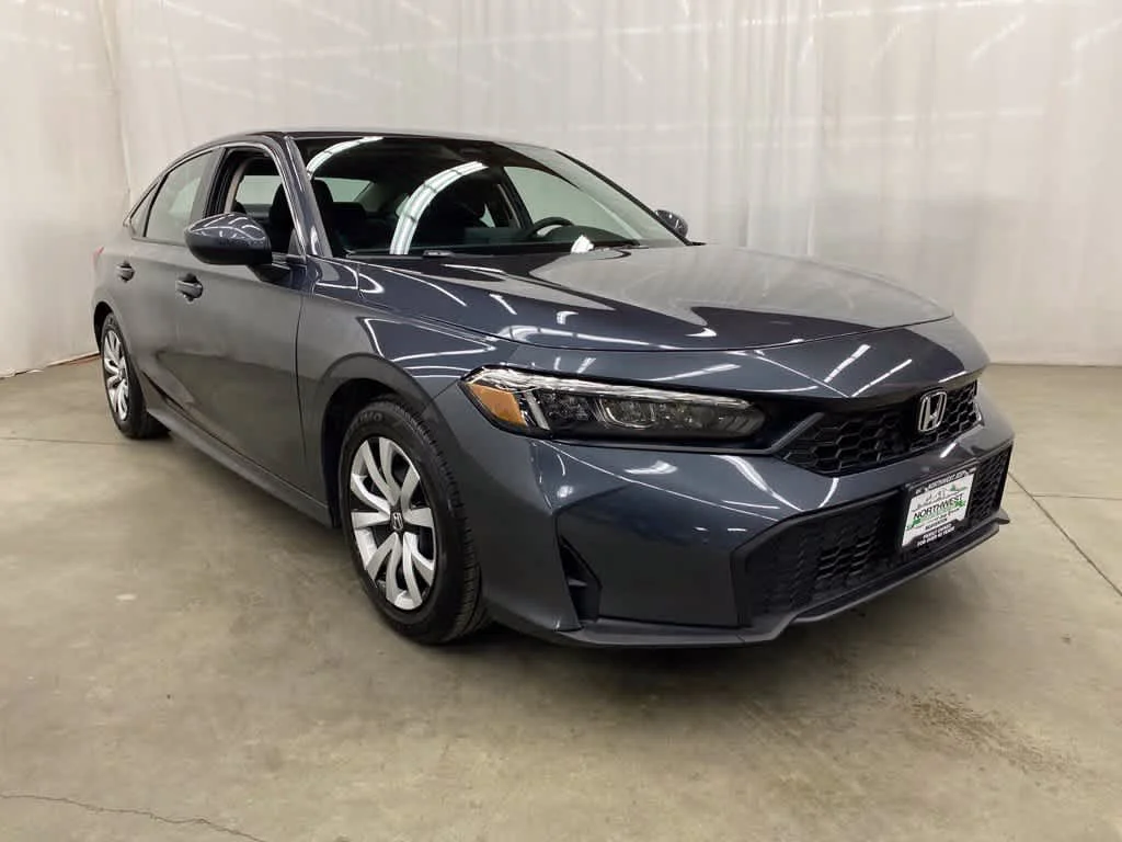 Used 2025  Honda LX image 8