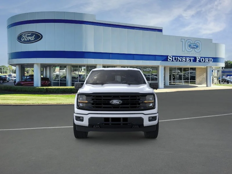 New 2026 Oxford White Ford XLT image 6