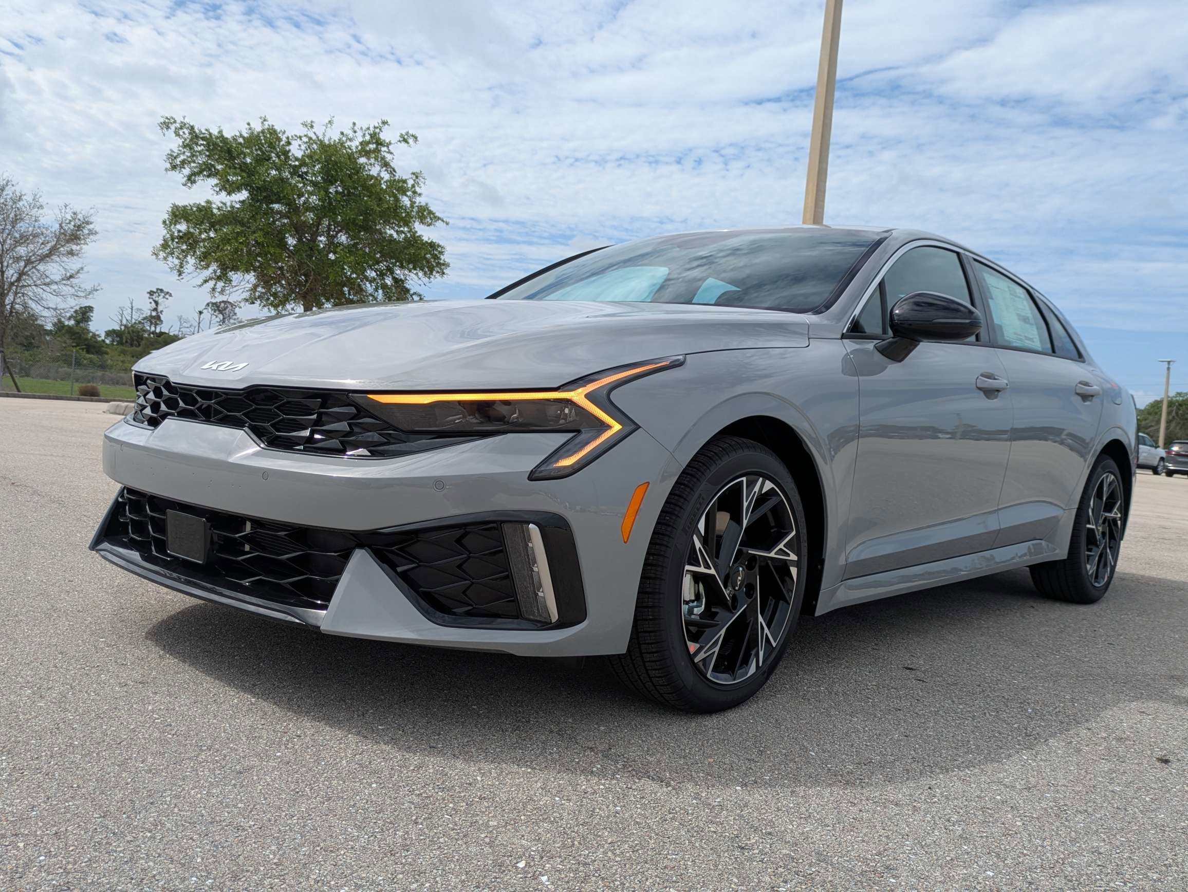 New 2026 Wolf Gray Kia GT-Line FWD image 9