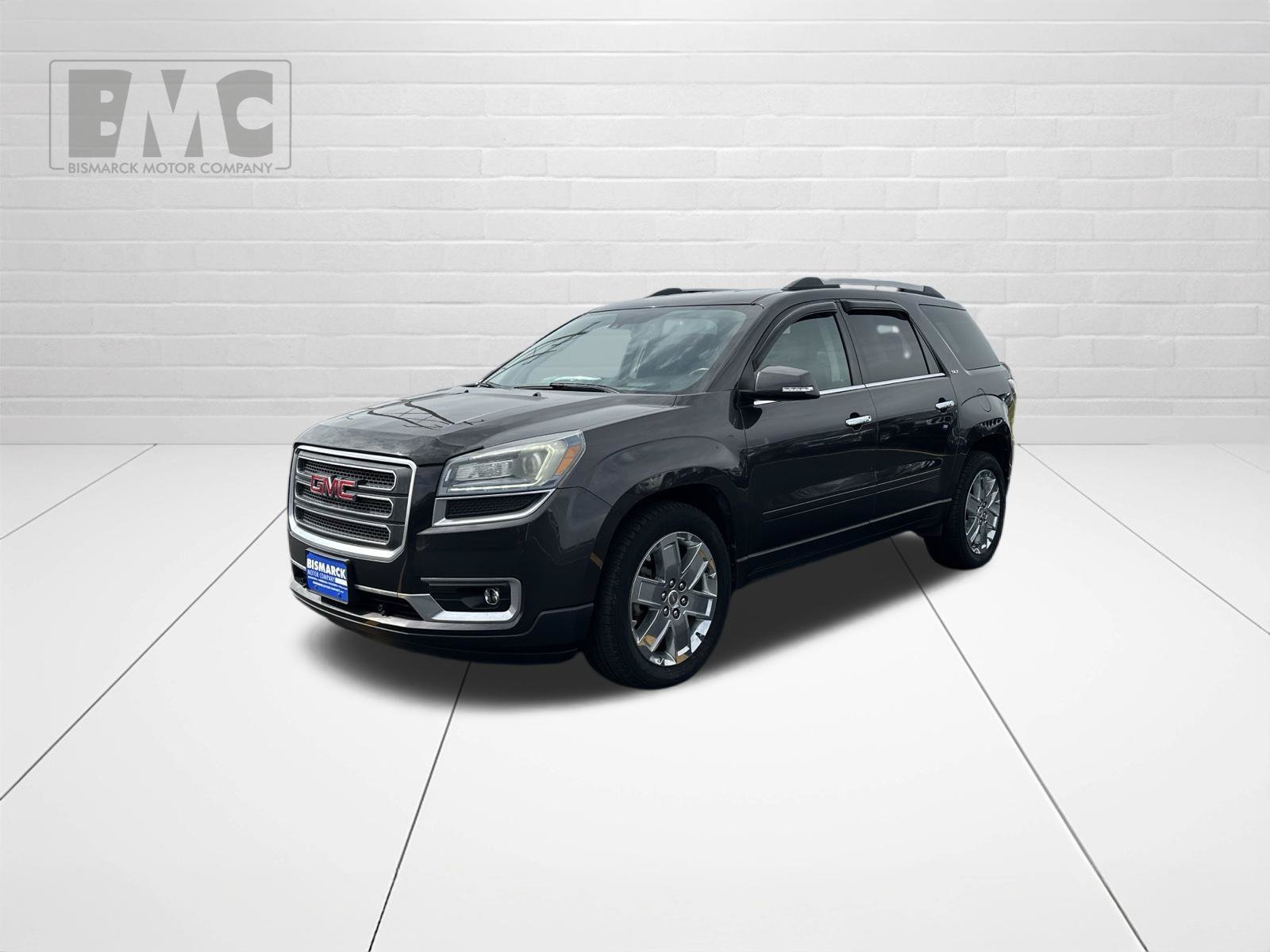 Used 2017 Silver GMC Limited image 1