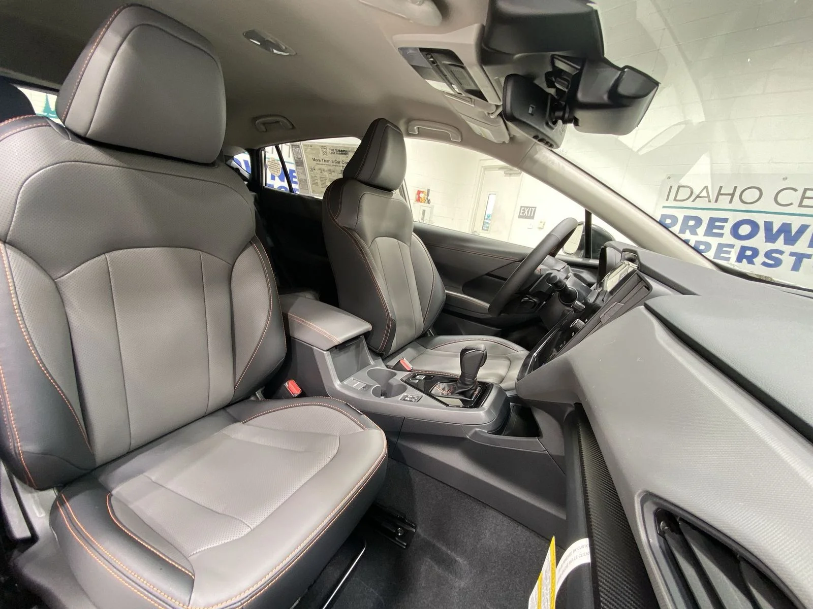 New 2026 CRYSTAL WHITE PEARL Subaru Limited image 24