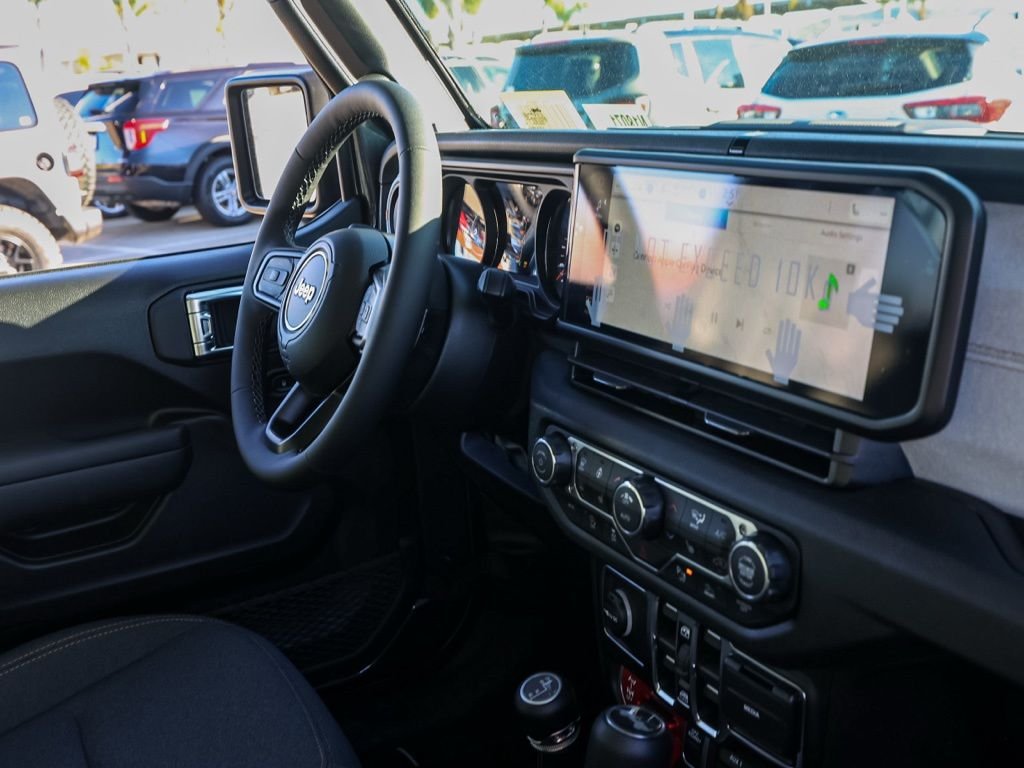 New 2026 Granite Crystal Metallic Clear-Coat Exterior Paint Jeep Willys image 18