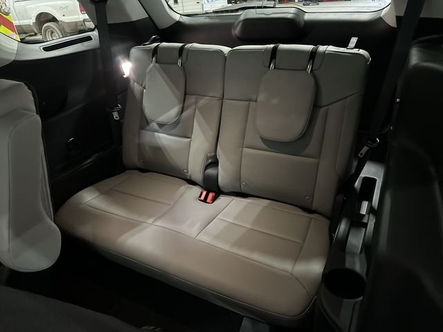 New 2026 Star White Metallic Tri-Coat Ford Active image 29