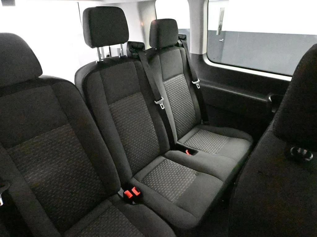 Used 2023 White Ford XLT image 33