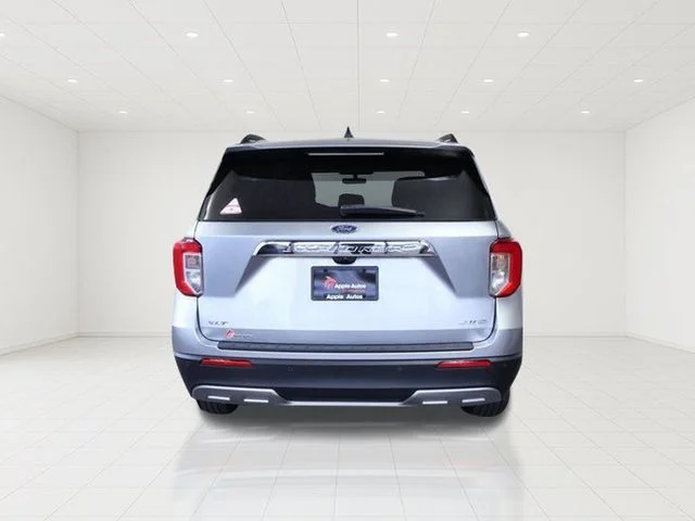 Certified Used 2024 Silver Ford XLT image 5