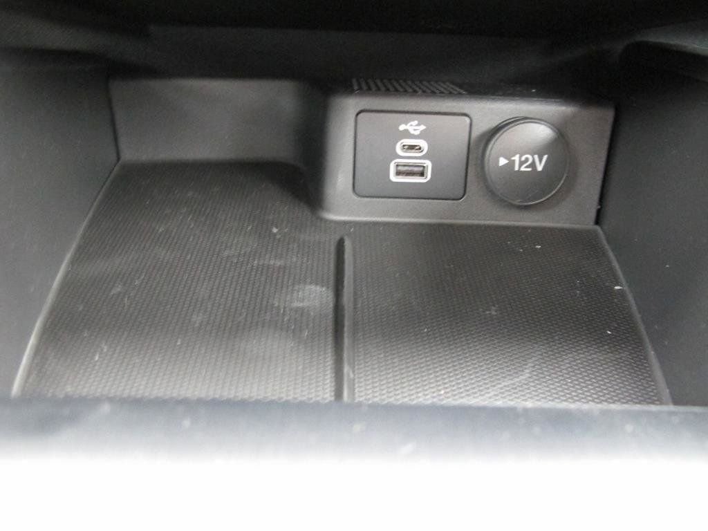 2025 Ford Escape Hybrid ST-Line - Photo 11