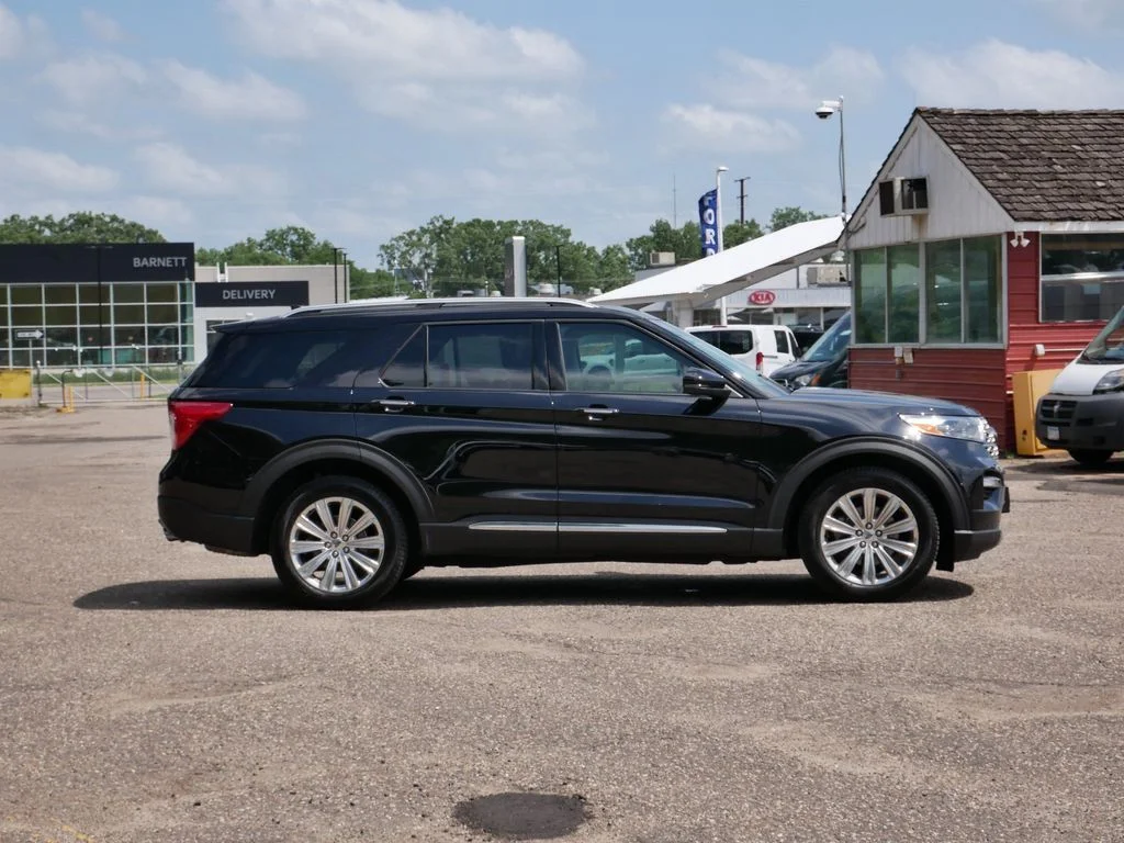 Used 2021 Ford Explorer Limited with VIN 1FMSK8FH4MGA40685 for sale in White Bear Lake, Minnesota