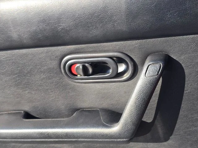 Used 1990 Red Mazda Base image 22
