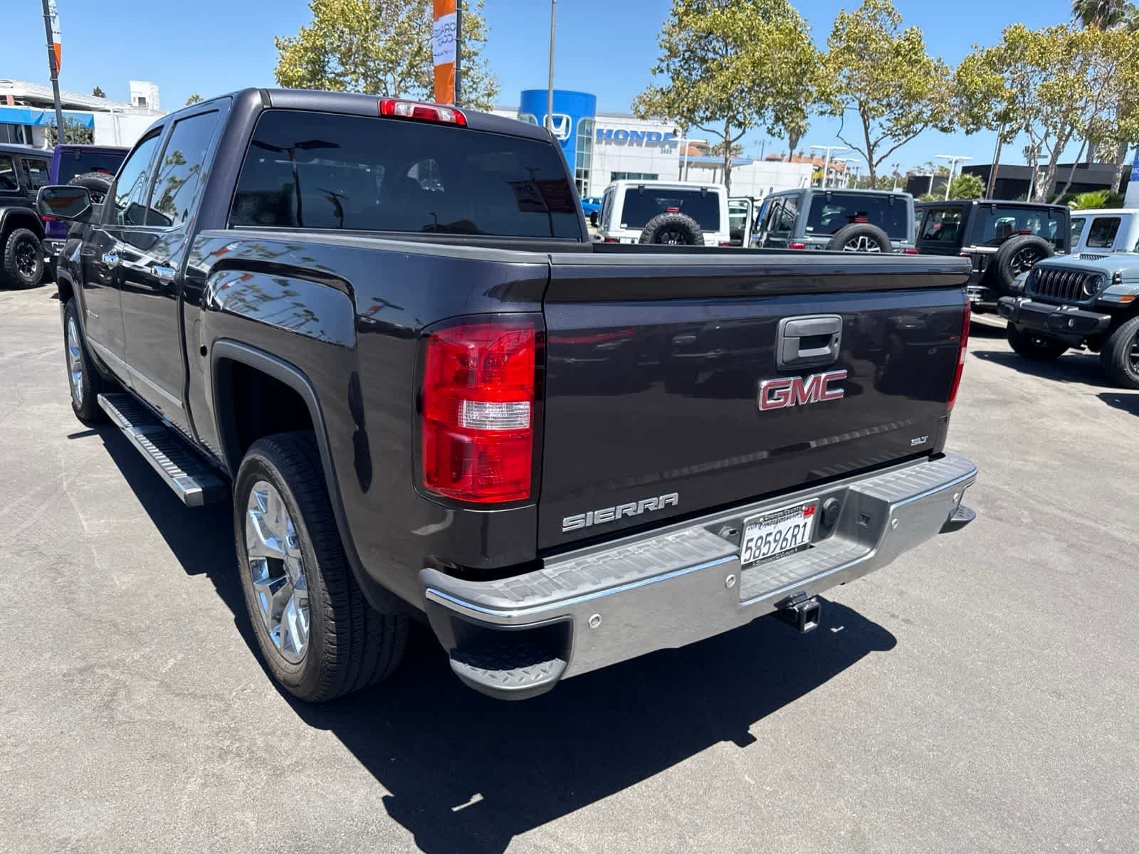 Used 2014 Iridium Metallic GMC SLT image 21