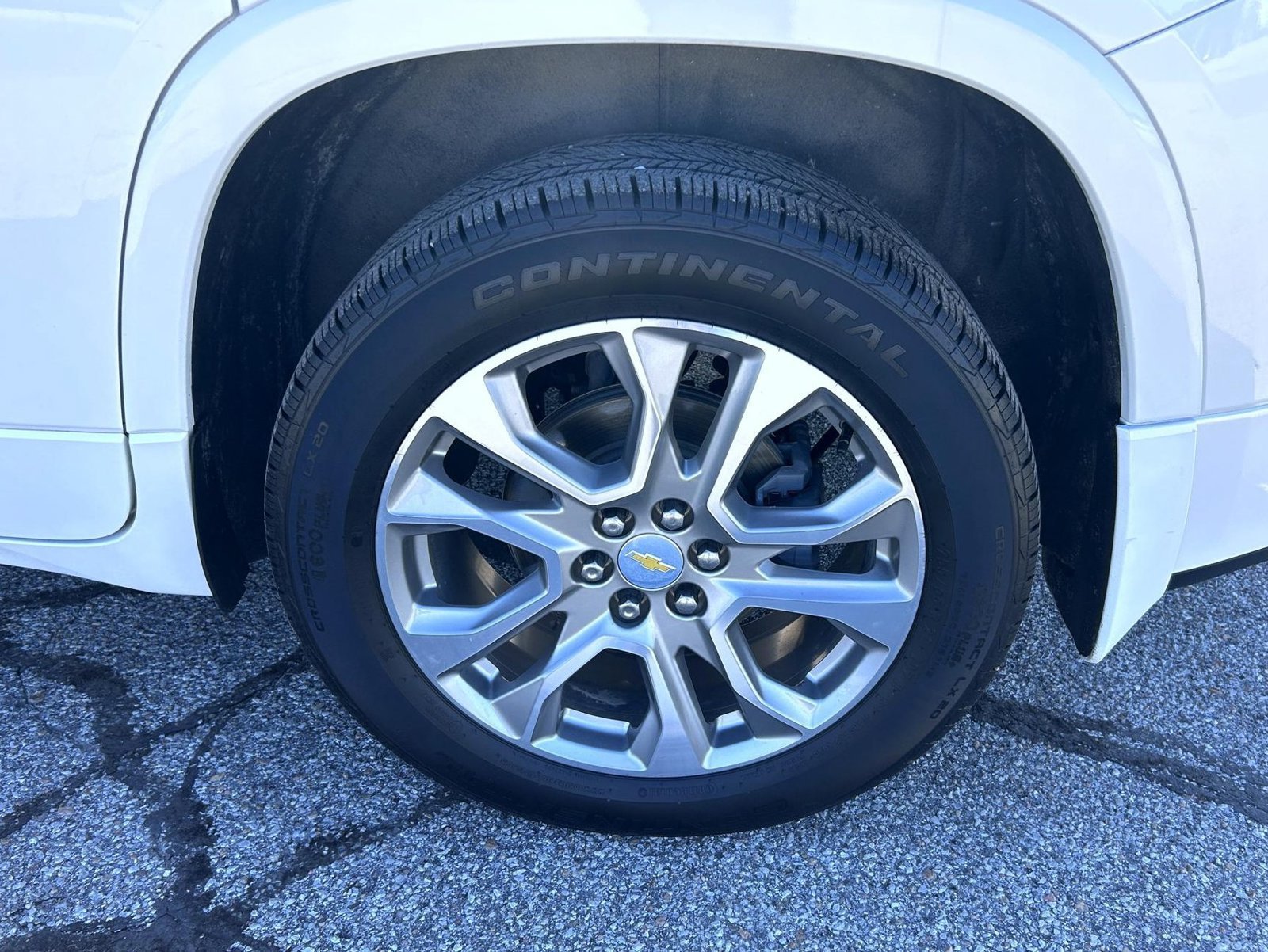 Certified Used 2021 White Chevrolet Premier image 25