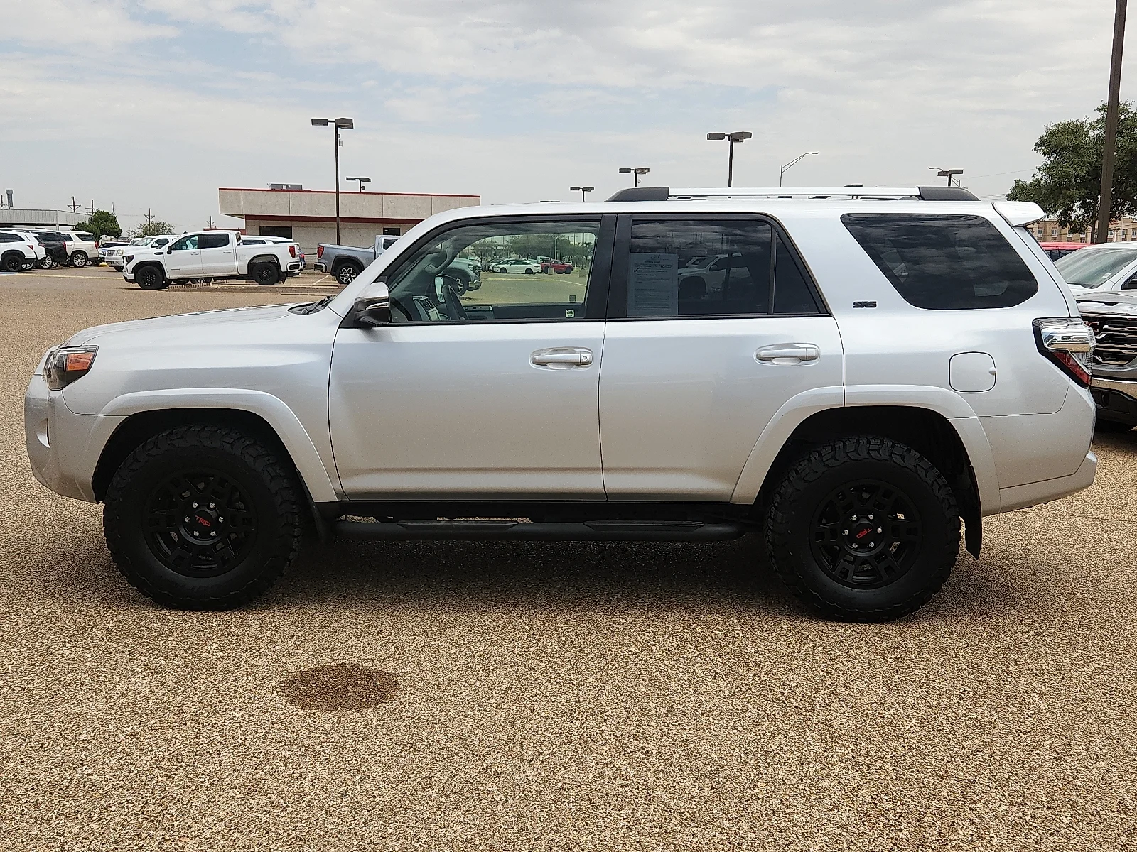Used 2022 Silver Toyota SR5 Premium image 2