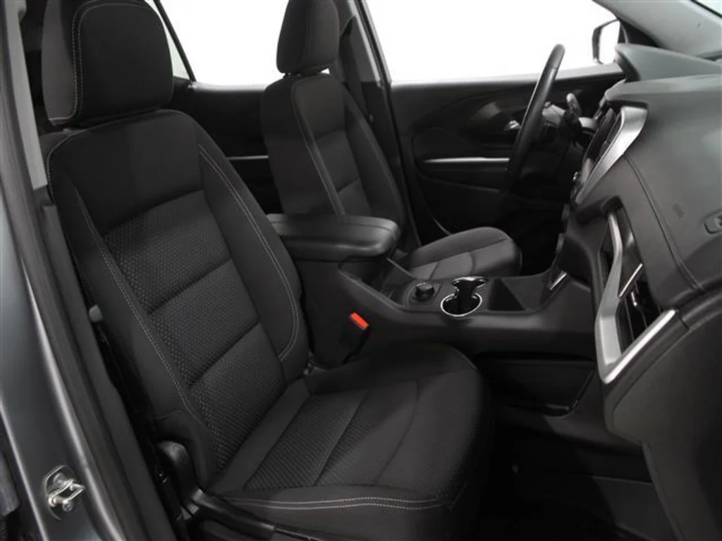 2024 GMC Terrain SLE - Photo 16