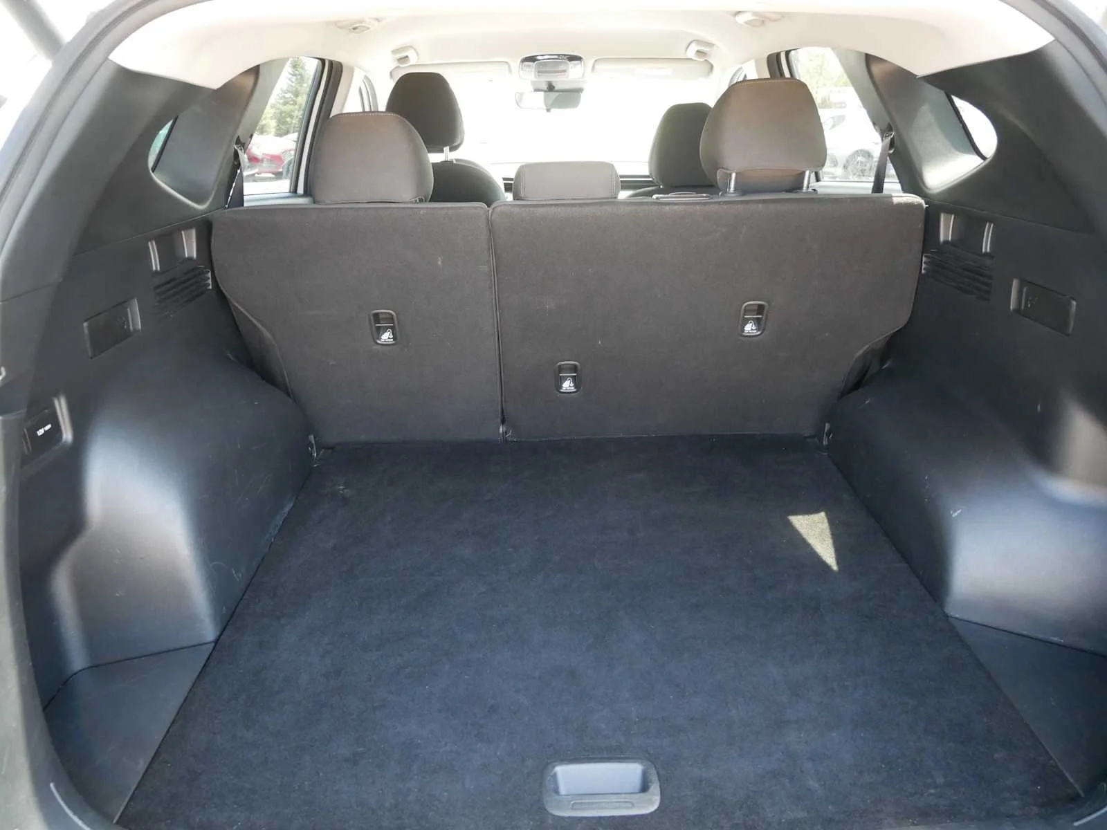 Certified Used 2024 White Pearl Hyundai SEL image 6