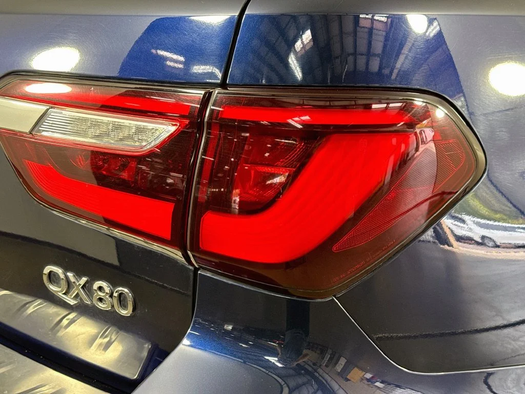 Certified Used 2022 Blue INFINITI LUXE image 36
