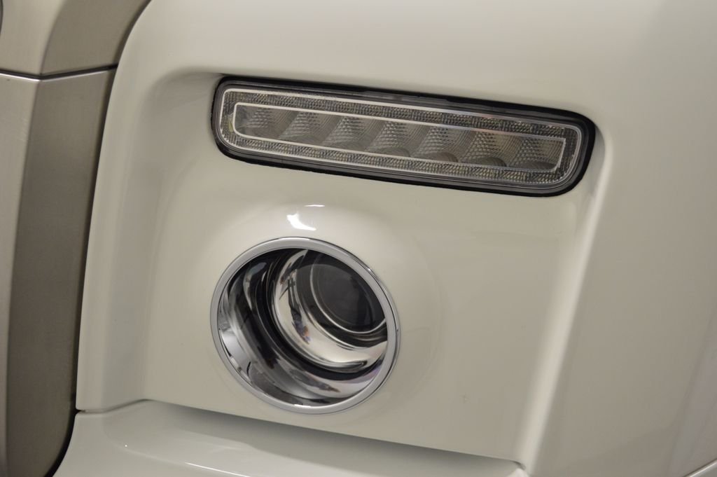 2009 Rolls-Royce Phantom Drophead Coupe - Photo 11