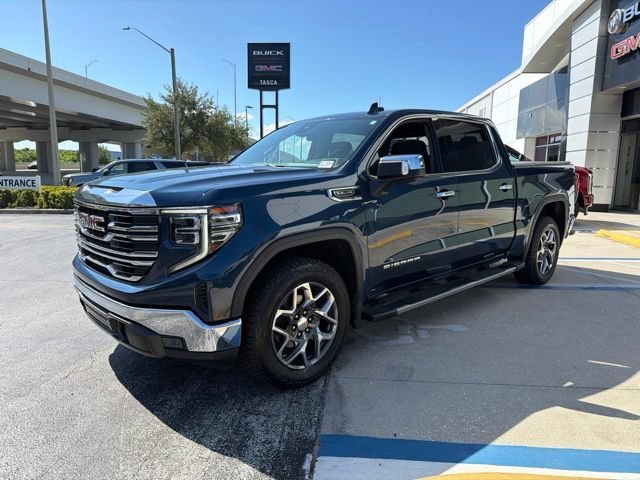Used 2022 PACIFIC BLUE METALLIC GMC SLT image 3