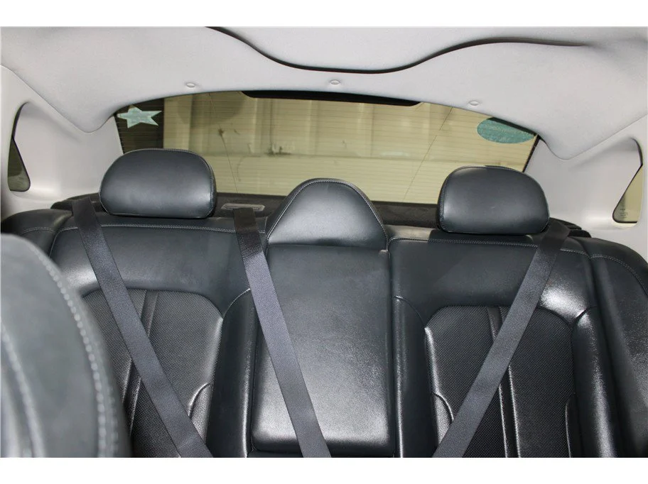 Used 2024 Glacial White Pearl Kia EX image 23