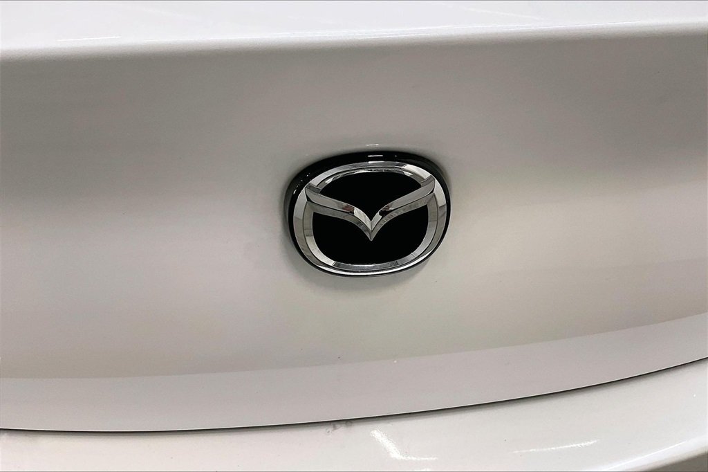 2024 MAZDA MAZDA3 - Image 31