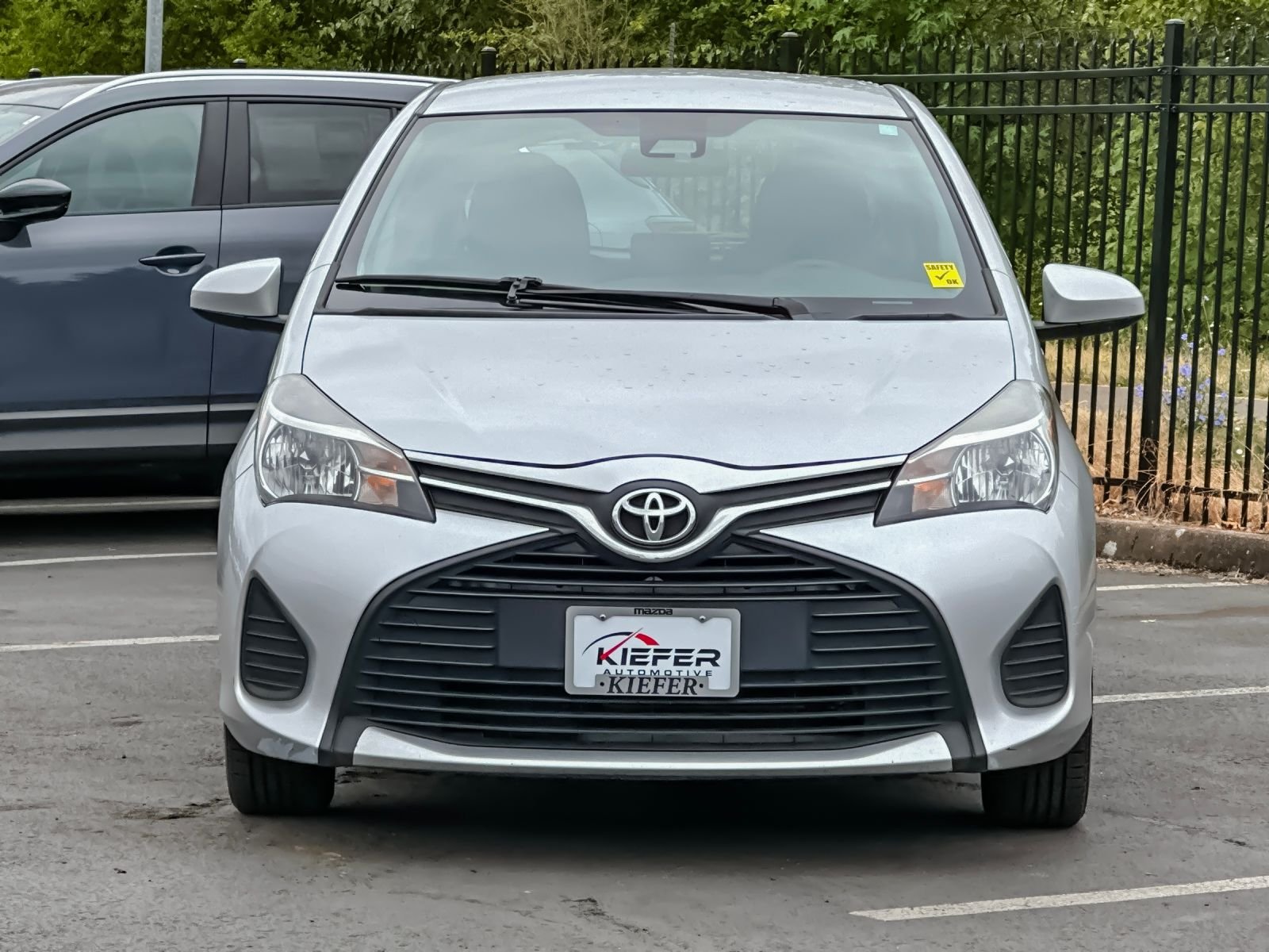 Used 2017 Silver Toyota L image 8