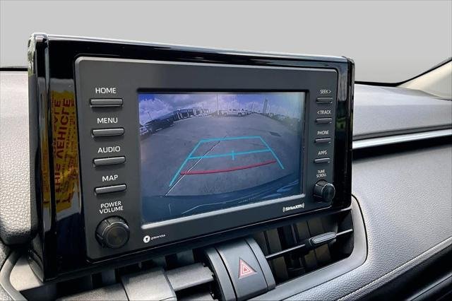 Certified Used 2022 SILVER SKY METALLIC Toyota  image 27