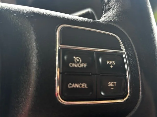 Used 2017 Gray Jeep Freedom Edition image 15