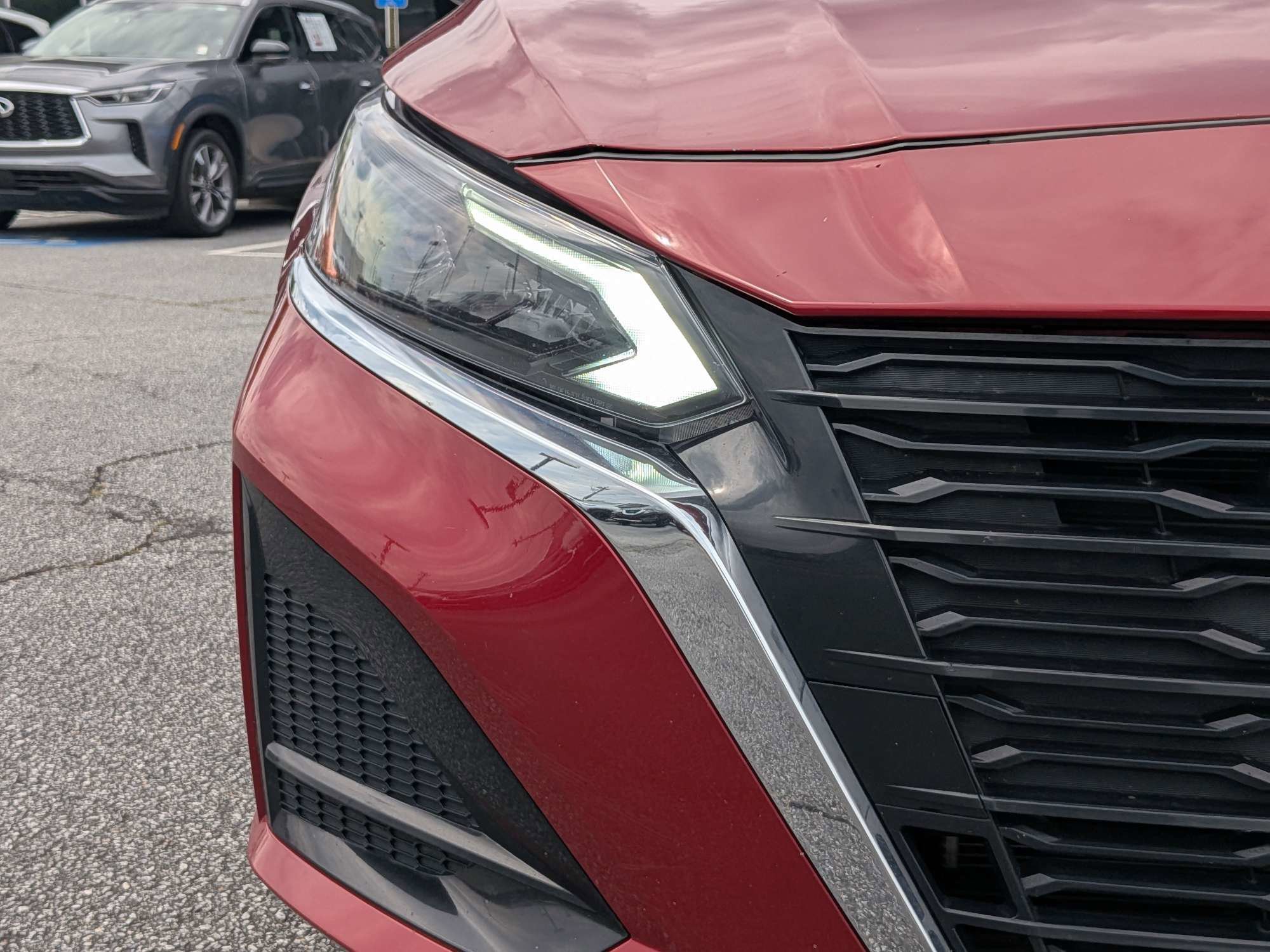 Used 2023 Red Nissan 2.5 SV image 8