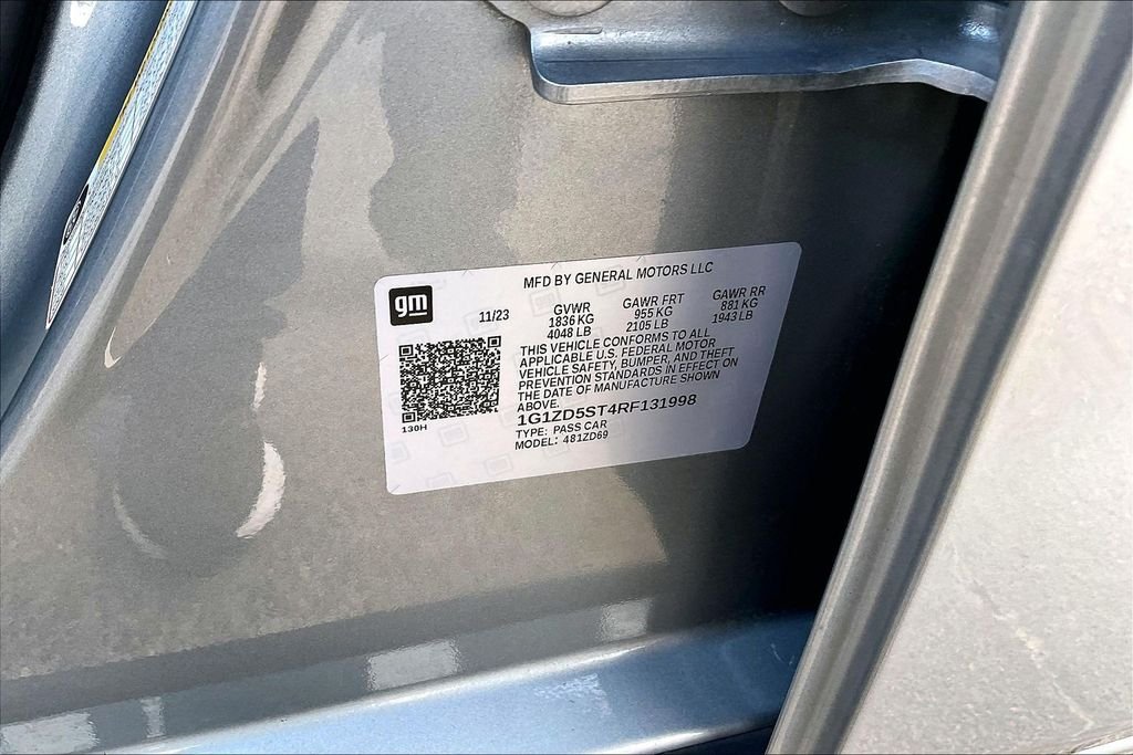 Used 2024 Gray Chevrolet LT image 16