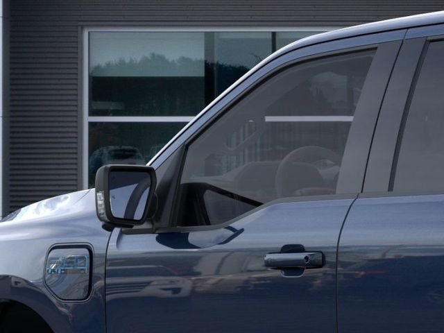 2025 Ford F-150 Lightning Flash - Photo 20