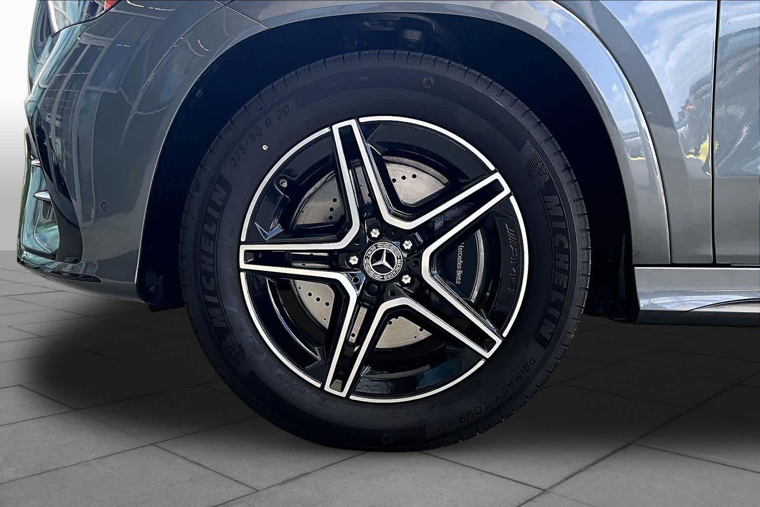 Used 2026 Selenite Grey Metallic Mercedes-Benz GLE 450 image 10