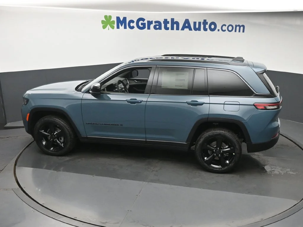 New 2027 Blue Jeep Limited image 25