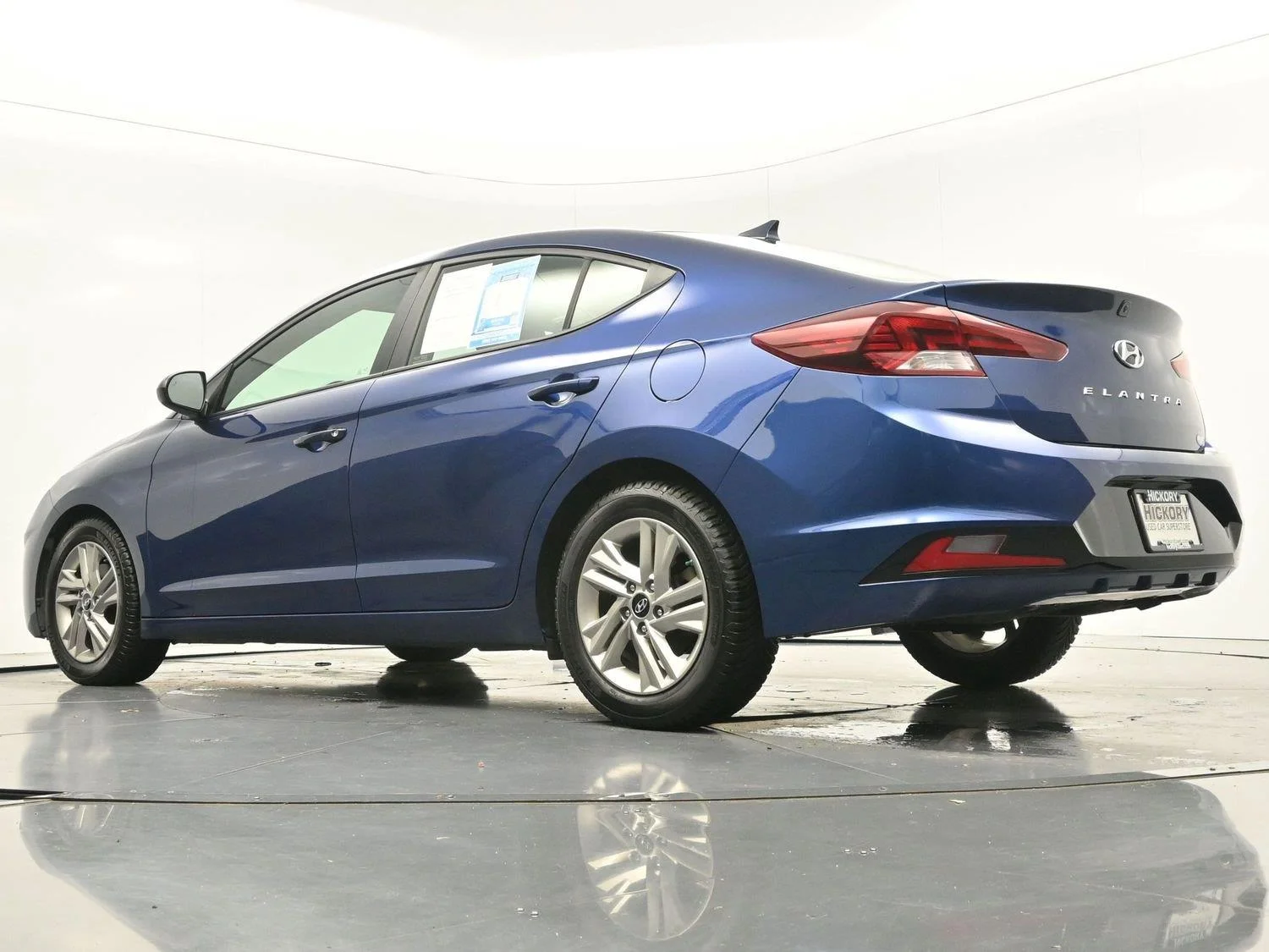 Used 2020 Lakeside Blue Hyundai Value Edition image 49