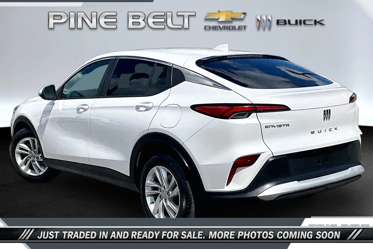 Used 2024 White Frost Tricoat Buick Preferred image 2